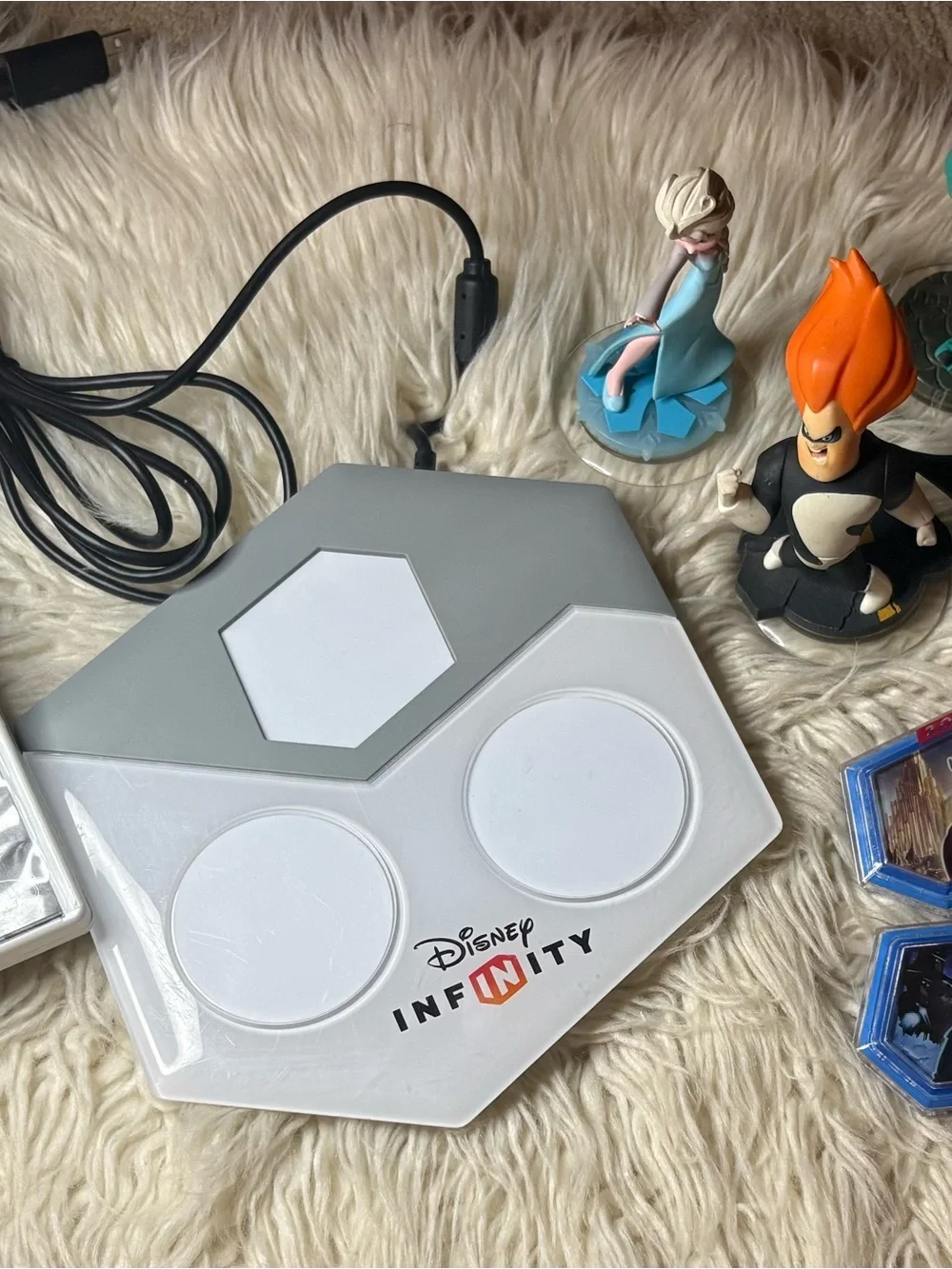 Disney Infinity Wii Game Figures Characters Portal Tiles Works Bundle Set Lot